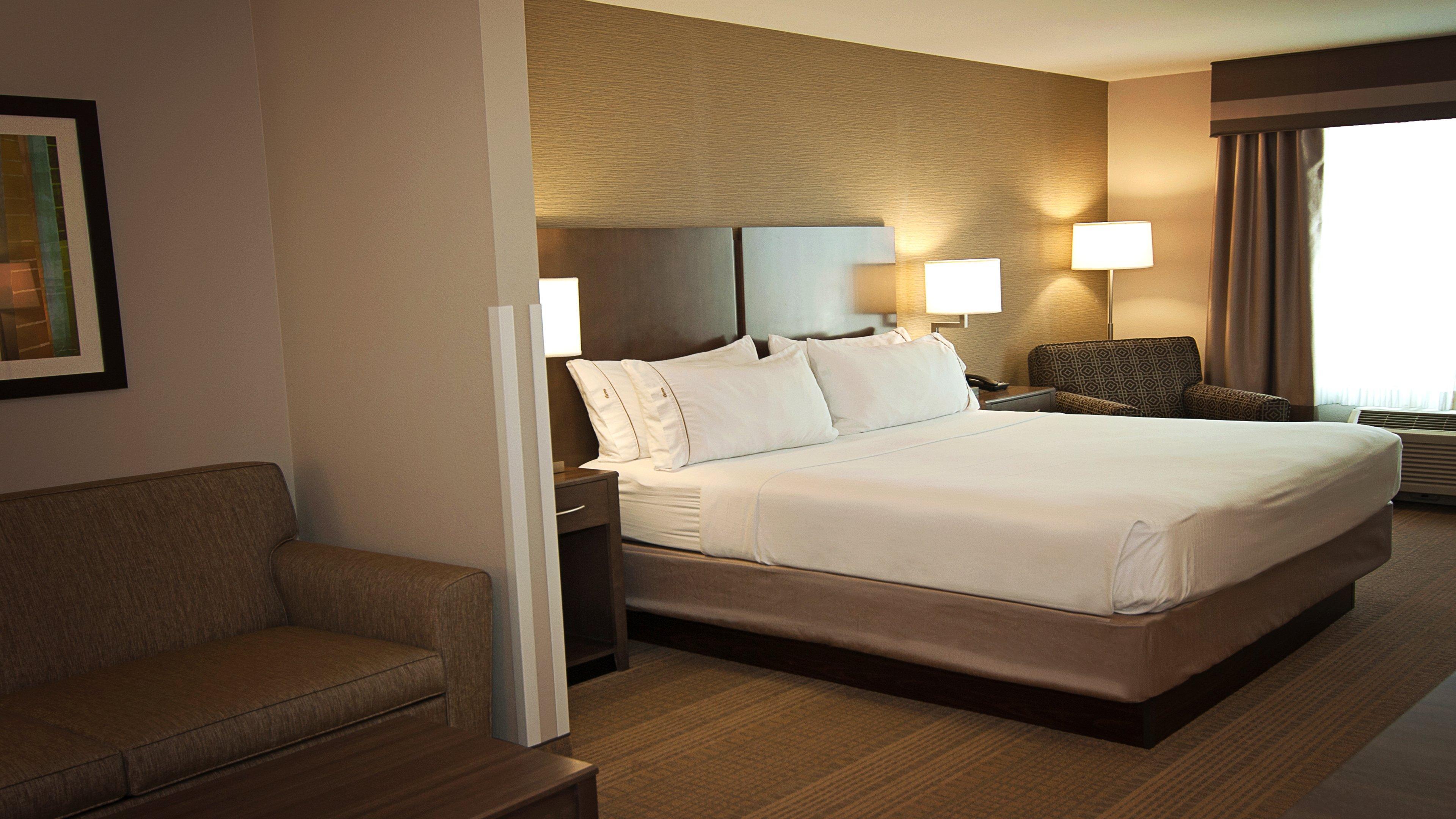 Holiday Inn Express Hotel & Suites Wichita Northeast By Ihg מראה חיצוני תמונה