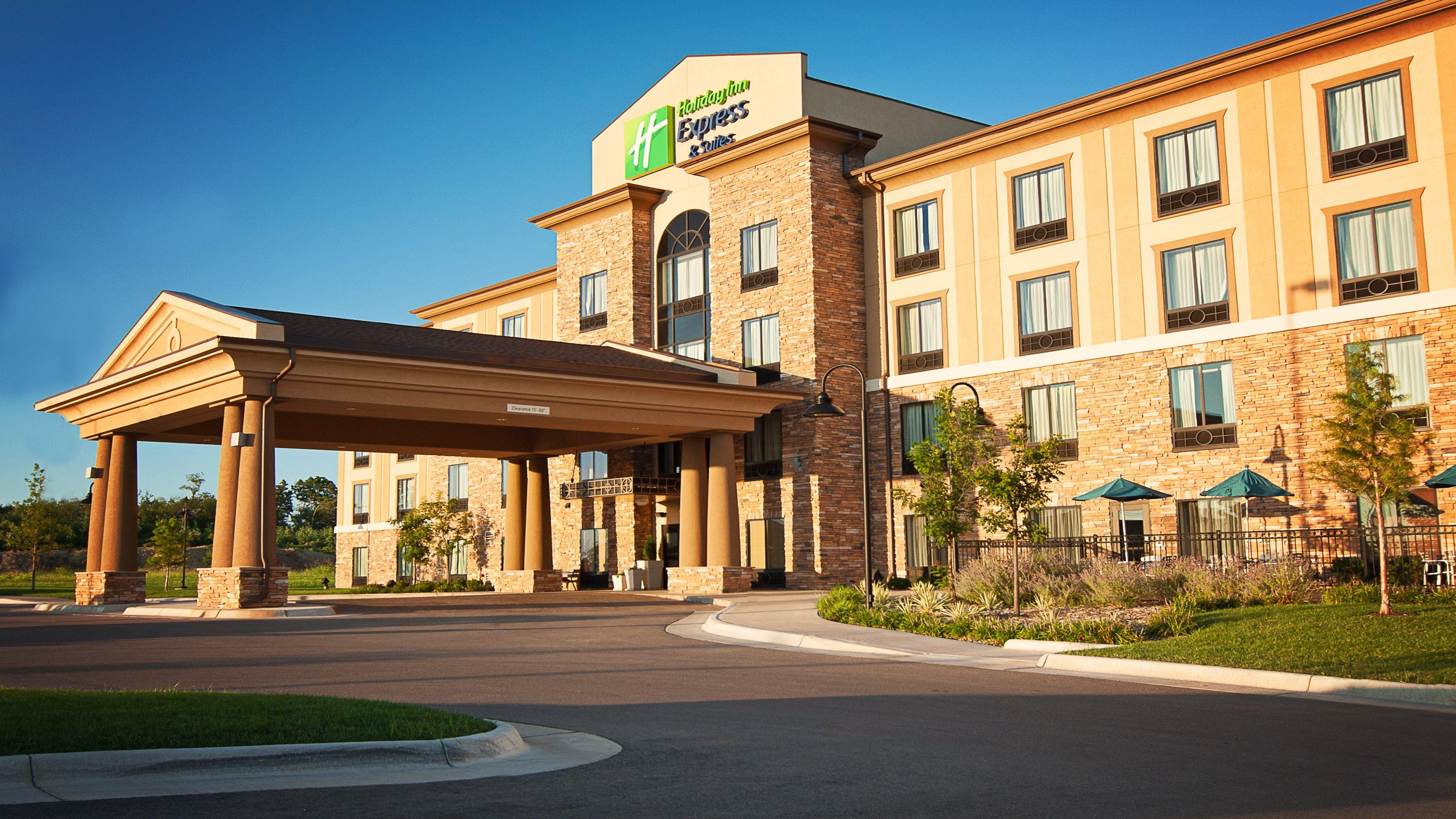 Holiday Inn Express Hotel & Suites Wichita Northeast By Ihg מראה חיצוני תמונה